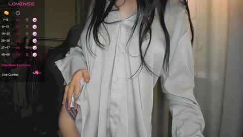 lona online show from February 4, 12:08 am