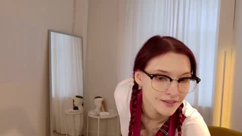 lonelyteaser online show from September 19, 10:41 am