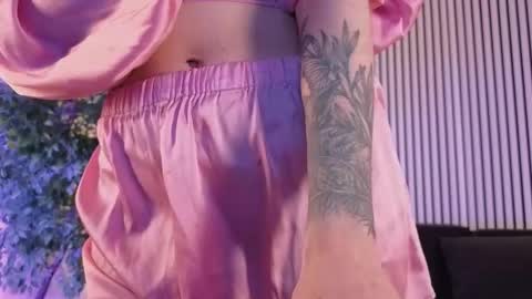 Luna online show from February 20, 8:22 pm