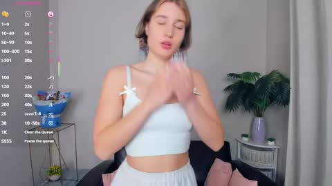 Jina online show from April 17, 11:40 pm