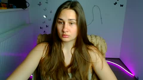 Lora online show from June 22, 5:37 am