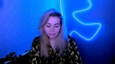 Lora online show from March 3, 3:13 am