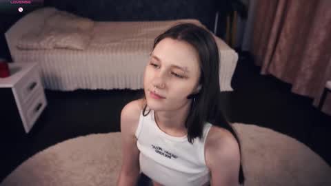 Lora online show from November 30, 5:47 am