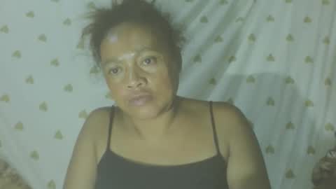 LorahVane online show from February 25, 2:15 am