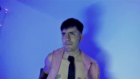 Apolo online show from February 19, 1:10 pm