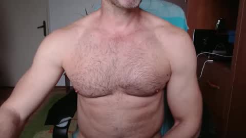 Snapshot of lordofyourdesires chatting on October 4, 5:27 am  A online show from October 4, 5:27 am