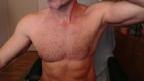 Snapshot of lordofyourdesires chatting on January 9, 6:38 am  A online show from January 9, 6:38 am