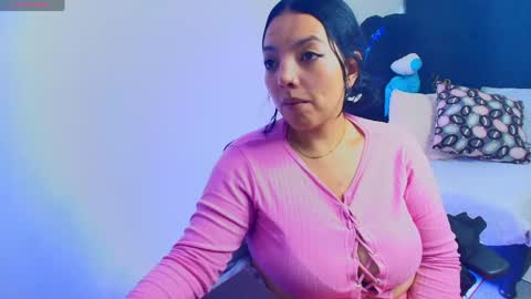Loren online show from June 3, 8:58 pm