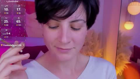 Loren online show from October 31, 2:39 pm