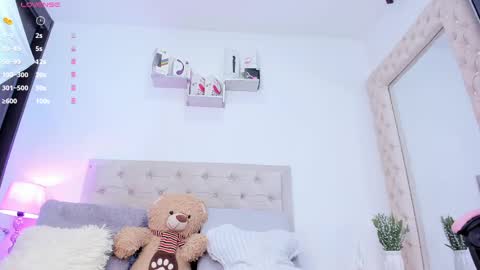 Snapshot of lorennahernandez chatting on September 16, 11:34 am Lorena online show from September 16, 11:34 am