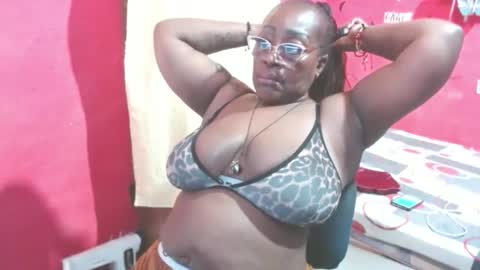 loretybighot online show from January 14, 4:37 pm