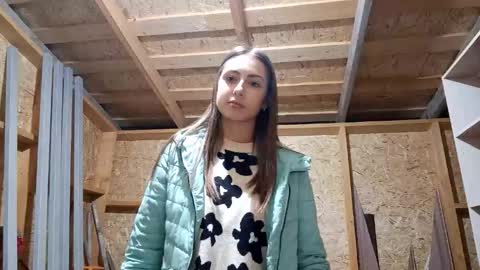 Stella online show from November 13, 2:31 pm