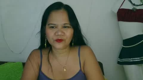 Lorraine online show from April 8, 8:28 am