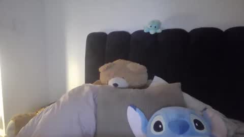 nefisa nef online show from February 16, 8:07 pm