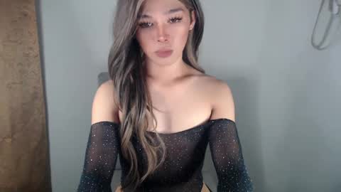 louilalicious online show from March 1, 9:51 am