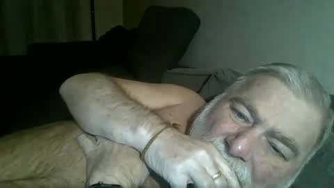 louis_chokdee online show from December 21, 5:51 pm