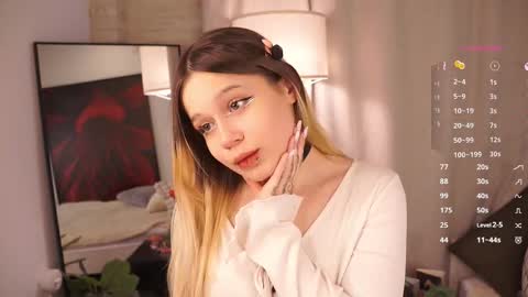 Eva online show from March 13, 1:03 pm