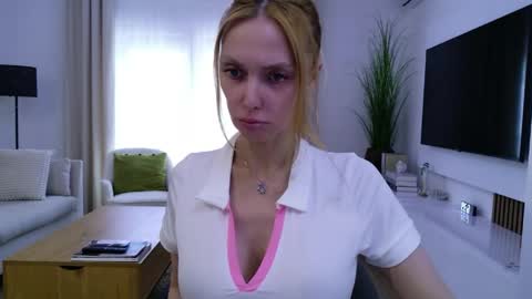 love_call online show from June 8, 12:17 pm