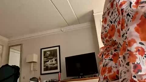 Snapshot of loveamberwest chatting on October 28, 10:38 am loveamberwest online show from October 28, 10:38 am