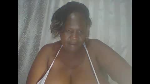 Lynn online show from March 6, 3:35 pm