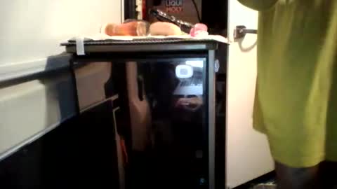 lovefeetcams27 online show from October 3, 1:59 am