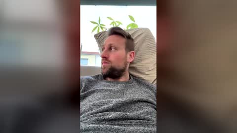 lovefuesse online show from March 15, 2:31 pm