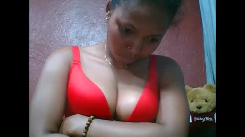 loveinlife750427 online show from September 30, 7:13 pm