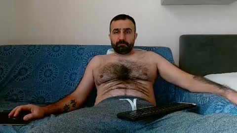 loveivat80 online show from January 18, 7:28 am