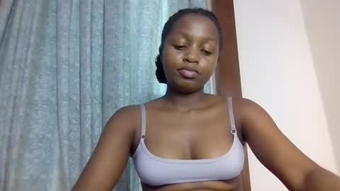 lovelbrownie online show from November 20, 2:14 pm