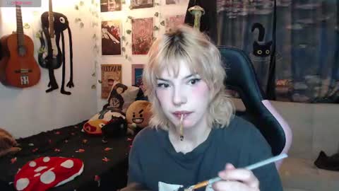 Cassie online show from July 23, 4:10 am