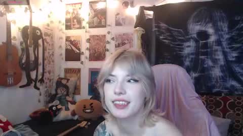 Cassie online show from June 25, 5:12 am