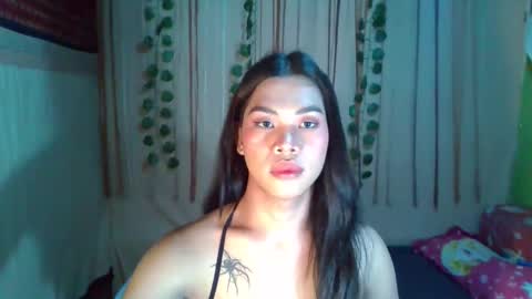 lovely_krizzy online show from November 25, 11:42 am