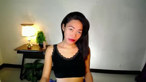 lovely_nathaliax online show from February 16, 11:59 am