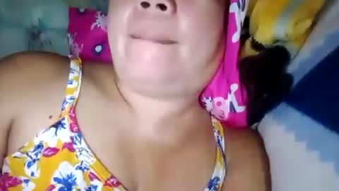 lovely_orchid online show from December 12, 11:25 pm