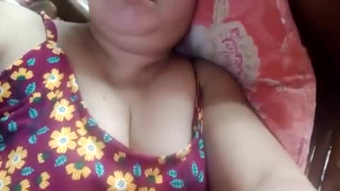 lovely_orchid online show from January 4, 1:21 am