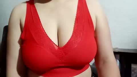 katrina follow me guys online show from March 27, 8:37 am