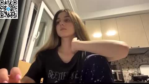ELA online show from June 18, 6:46 pm