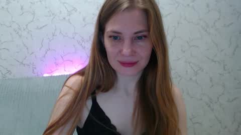 Mary Love online show from November 15, 3:57 pm