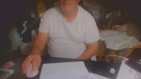 Papi Chulo online show from June 13, 8:25 am