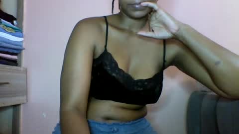 lovergal257 online show from July 9, 11:36 am
