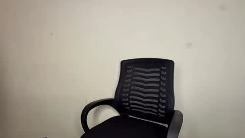 Snapshot of lovergirl2003 chatting on January 31, 6:35 am Kate online show from January 31, 6:35 am