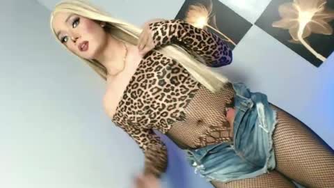 lovers moon22 online show from June 29, 5:01 pm