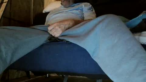 just here to have fun and cum online show from October 24, 11:11 am