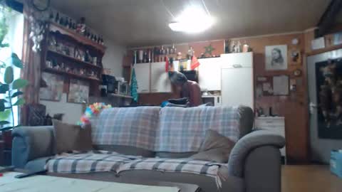 aaron online show from February 1, 10:12 am