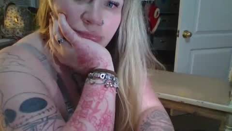 lovetubes101 online show from November 4, 3:08 am