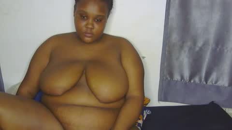 loveytiana online show from March 25, 11:39 am