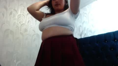 Loving Mora online show from October 11, 2:00 pm