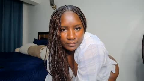 loyalcutie online show from July 11, 5:12 am