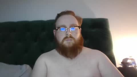 Snapshot of lpoolnurse01 chatting on February 14, 3:58 pm lpoolnurse01 online show from February 14, 3:58 pm