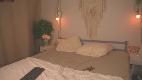 Lu 3 online show from September 23, 7:46 am